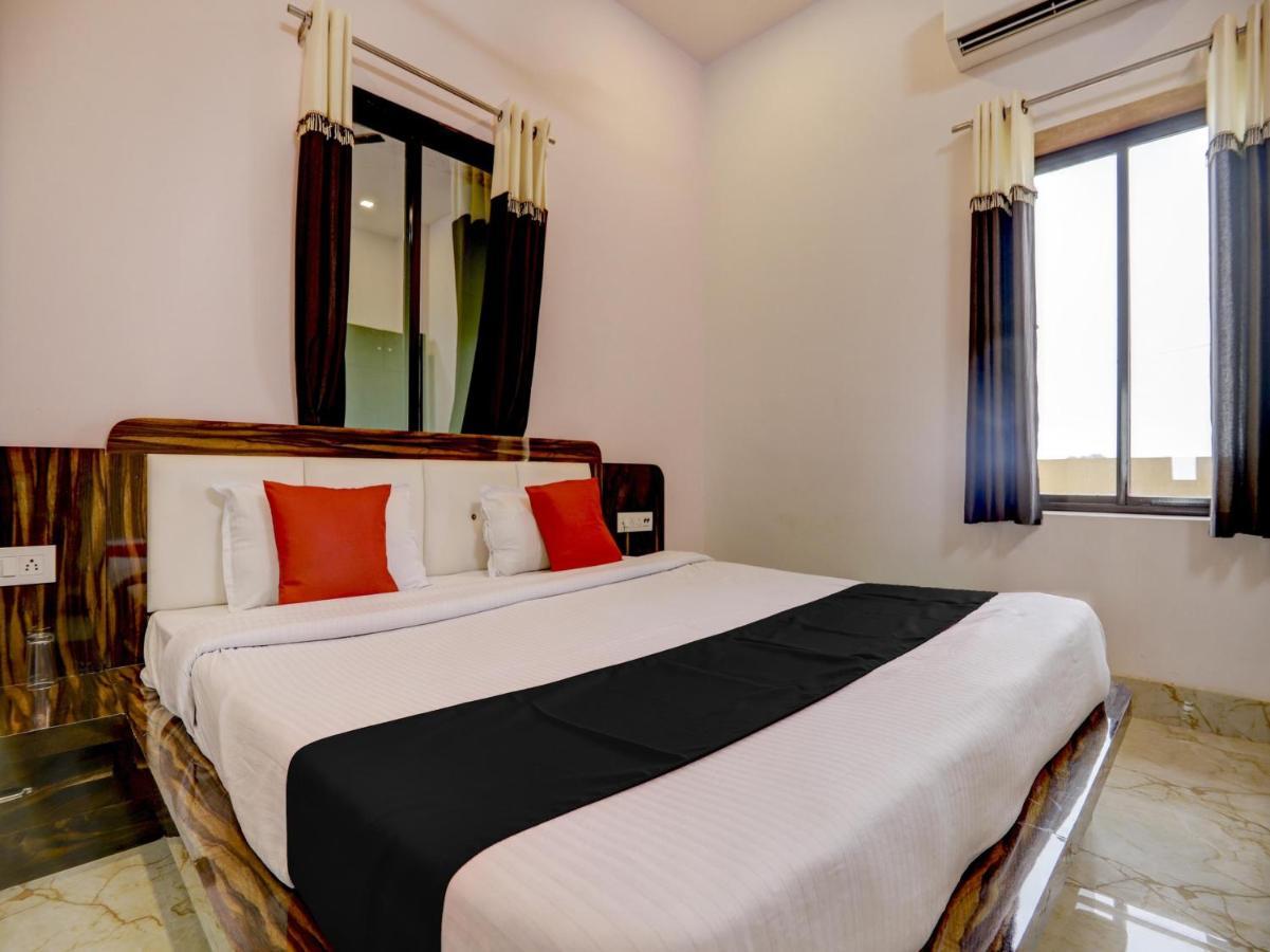 Capital O 72337 Hotel Konkan Tadka Mumbai Exterior photo